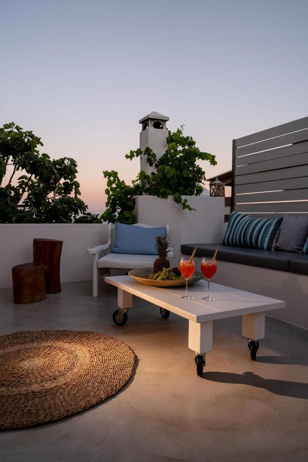 Makrilis * Karterados (Santorini)